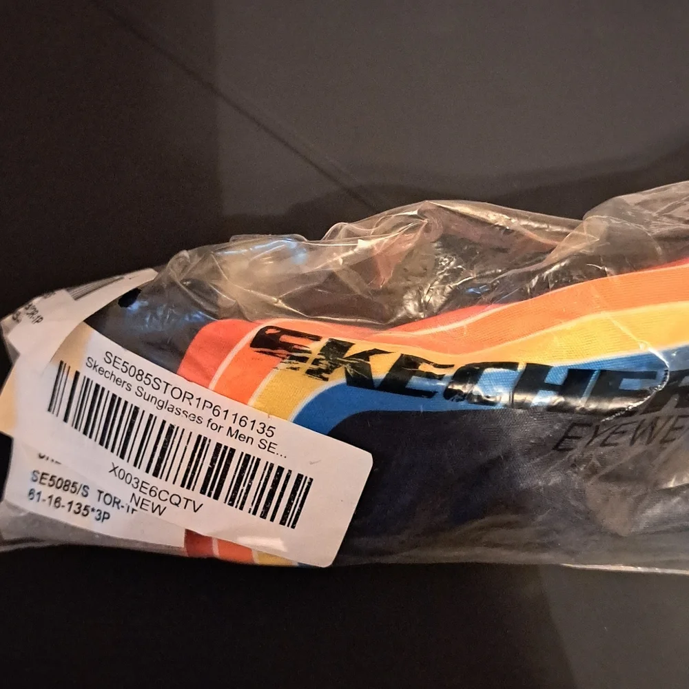 Skechers Mens Swim Shorts Black and Red with Sporty Design NWT